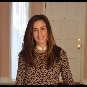 Meet your Posher, Daniela